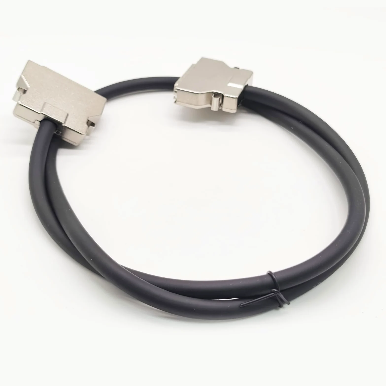 Elecbee SCSI 50-poliger männlich auf männlich, Splitter, verriegelt Stecker auf Verriegelung, Buchse für Kabel, 1 meter
