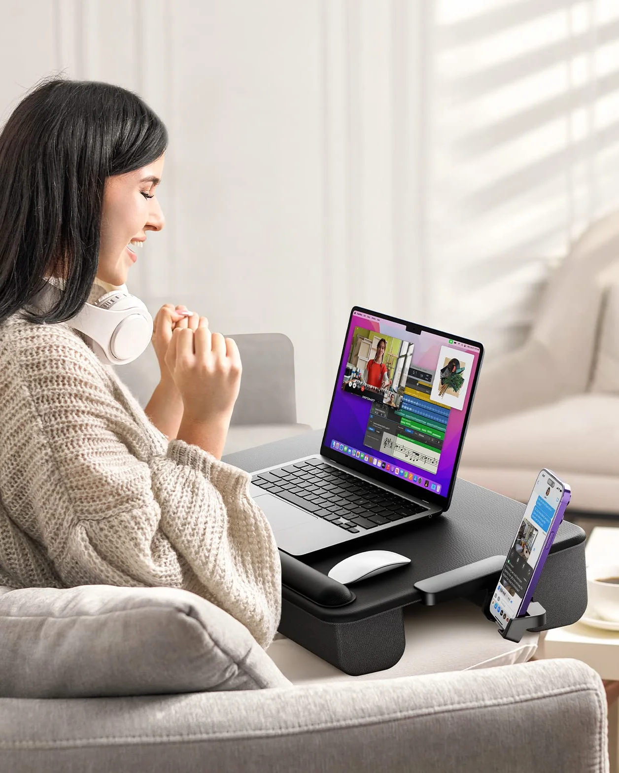 Laptopkissen, Laptop Ständer Bett, SAIJI Stabil Laptop Kissen, neues Komfortables Leder, bis zu 17", mit Handgelenkauflage, Handyhalterung, Schublade, für Sofa, Bett, Tisch