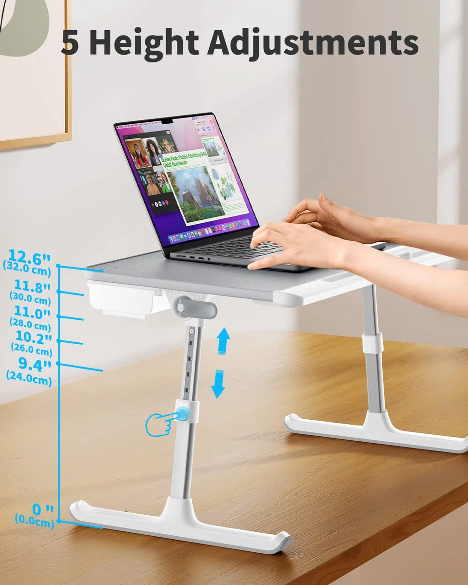 Tisch Bett, SAIJI 100% E0 Eco Holzplatte, Betttisch Höhe Winkel verstellbar, Rodelfüße leicht bewegen, PVC-Leder Desktop, Laptop Tisch für Lesen Essen Sofa Bett Couch