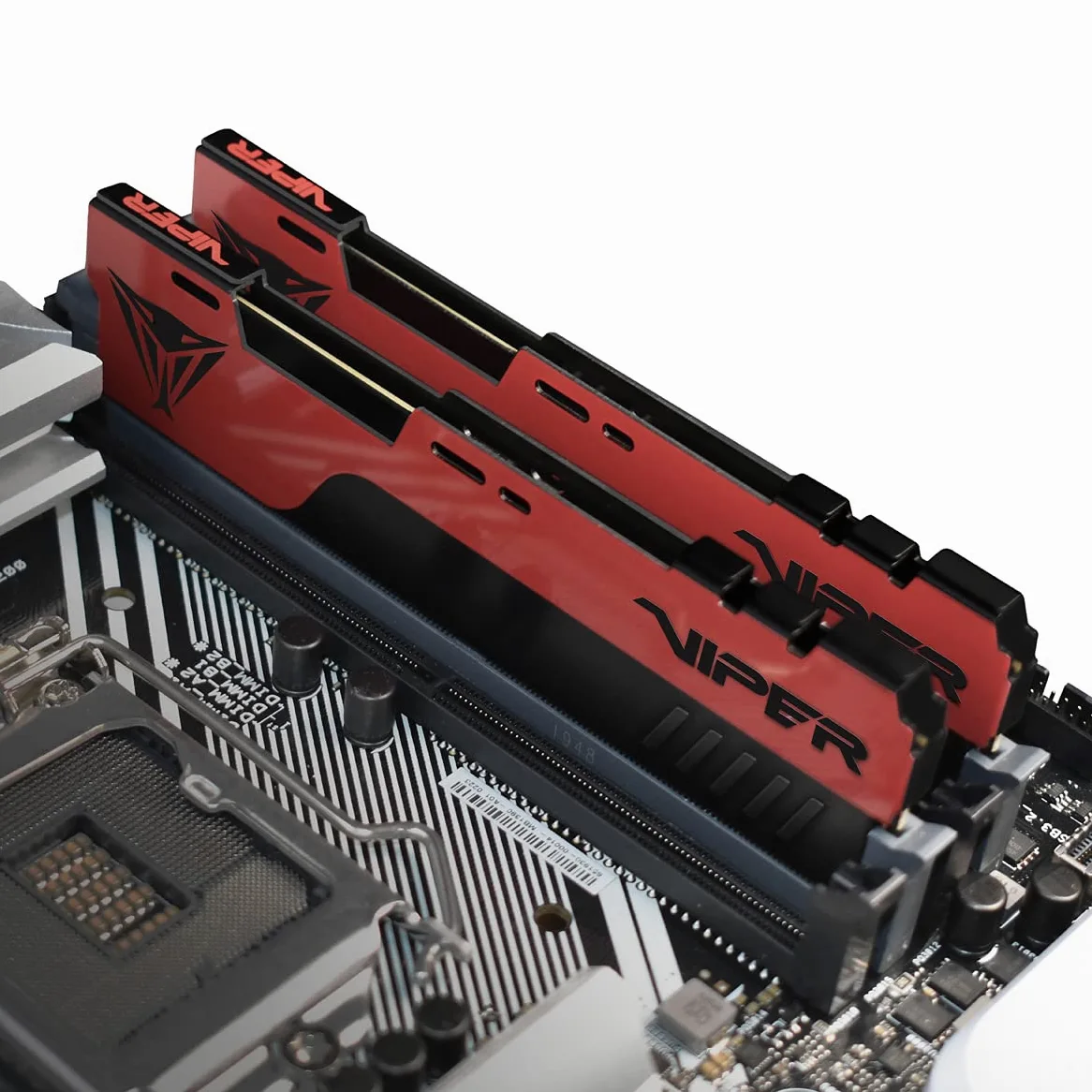 Patriot Memory Viper Elite II DDR4 16GB (2x8GB) 3200MHz Gaming Arbeitsspeicher KIT Schwarz/Rot