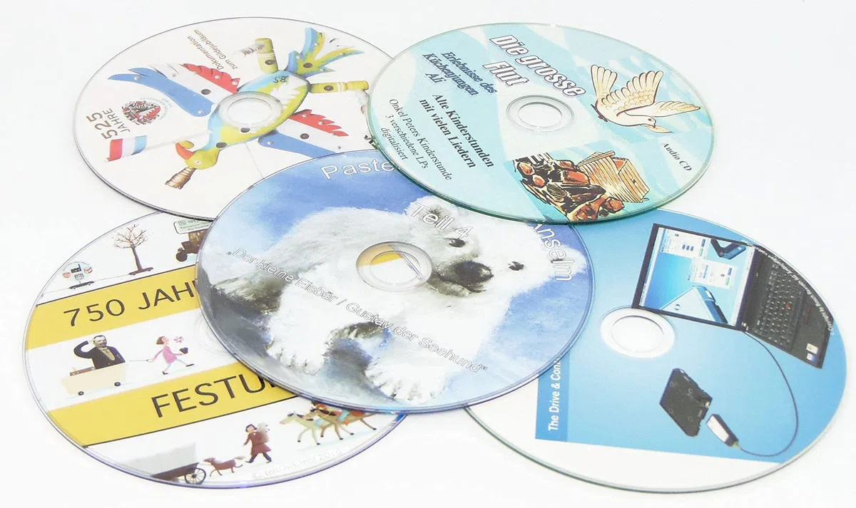 Waterproof High-Glossy DVD-R Rohlinge 4,7 GB Inkjet Printable Nanokeramik Hochglanz Weiß Wasserfest Bedruckbar - 25er Cake Box