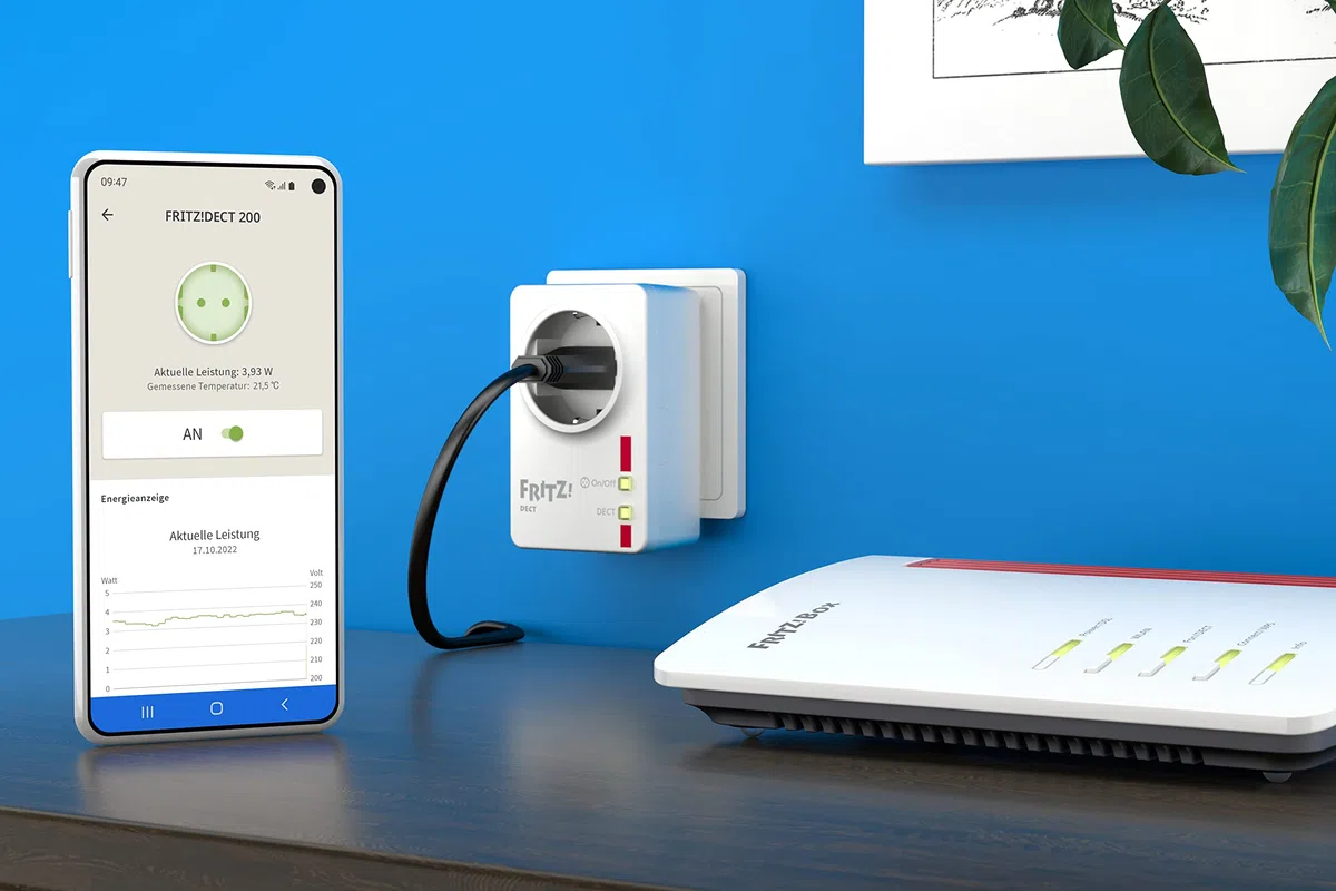AVM FRITZ!DECT 200 International, intelligente Steckdose für das Heimnetz, internationale Version
