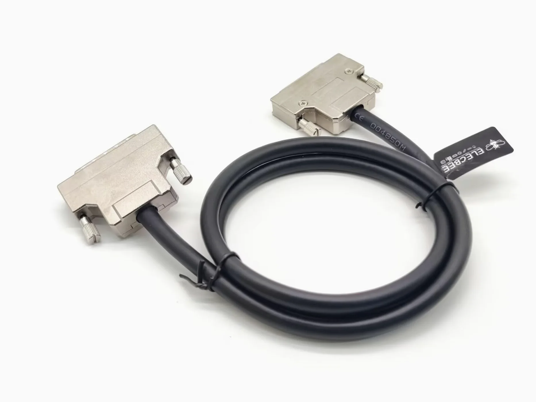 50 Pin SCSI Kabel Stecker zu Buchse HPDB gerade Schraubschlösser Kabel 1 M